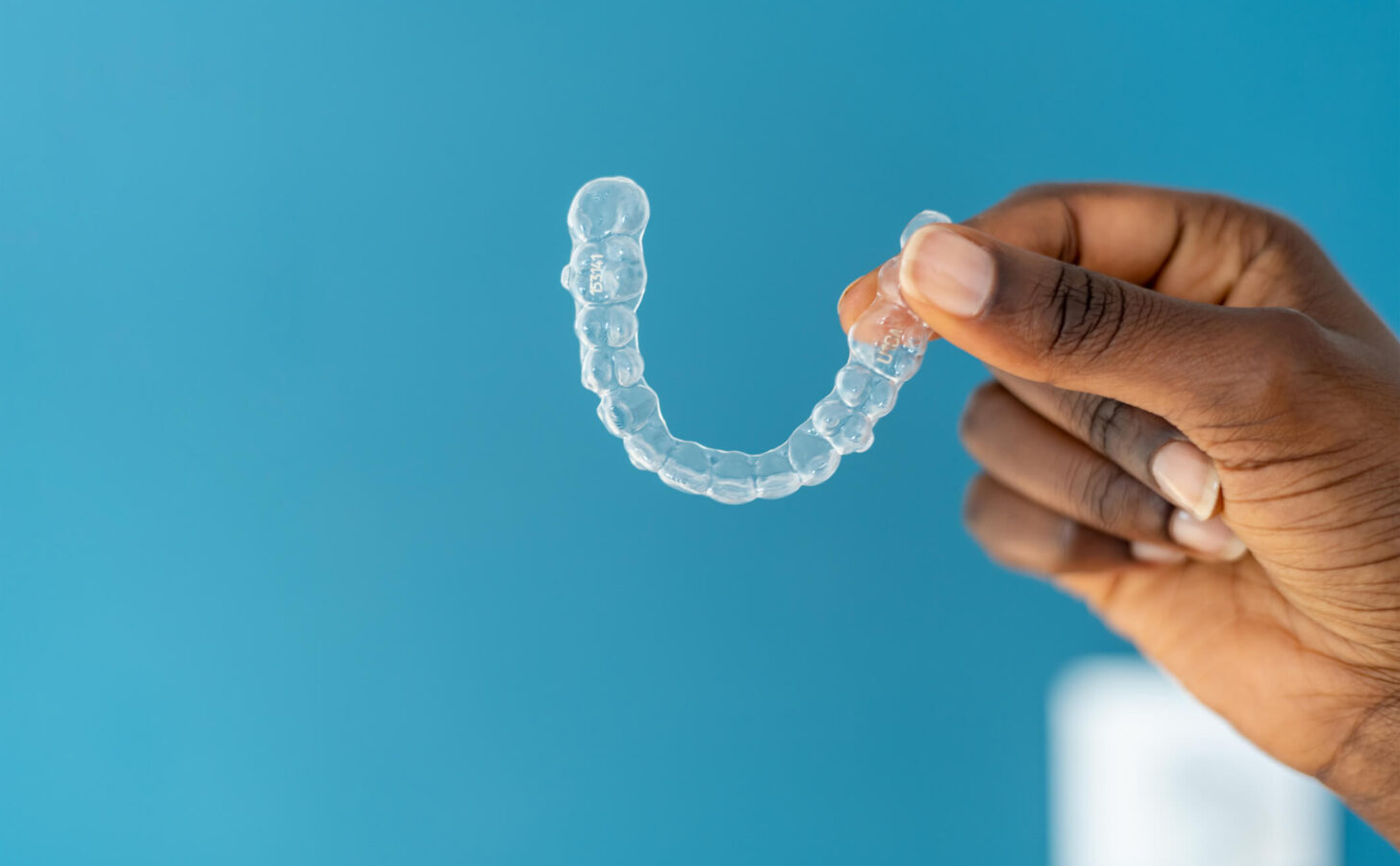 how-to-answer-your-patients-common-questions-about-clear-aligners-dandy